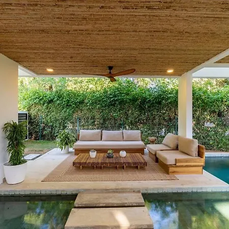 Hermosa Palms, Casa Lorenzo Beach Front Club House Playa Hermosa  Exterior photo